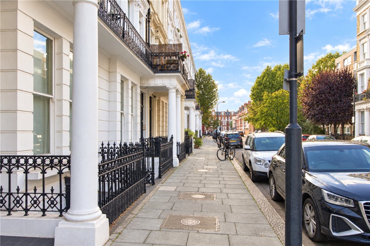 2 bedroom Flat, 31 Castletown Road, , W14 - Available, Image 8