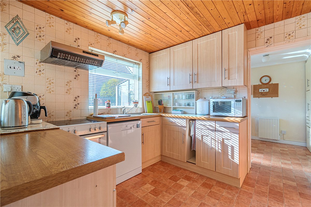 4 bedroom House, Ailesbury Way, Burbage, SN8 - Sold, Image 10