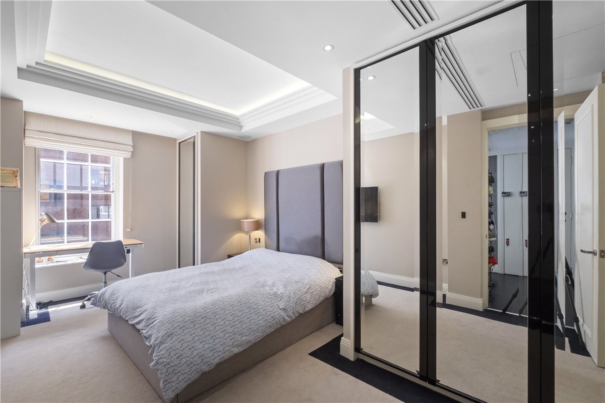 1 bedroom Flat, Eccleston Street, London, SW1W - Available, Image 2