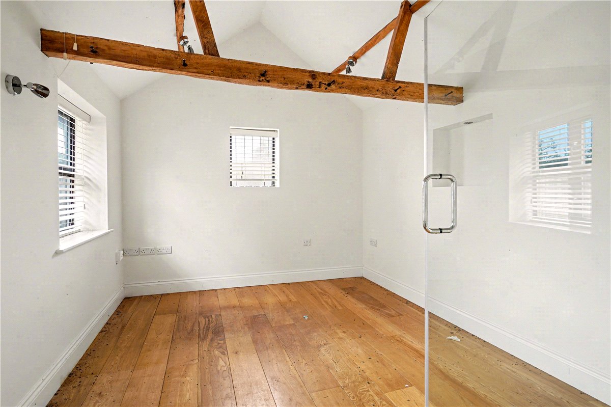 4 bedroom Cottage, Lower Hartwell, Aylesbury, HP17 - Available, Image 25