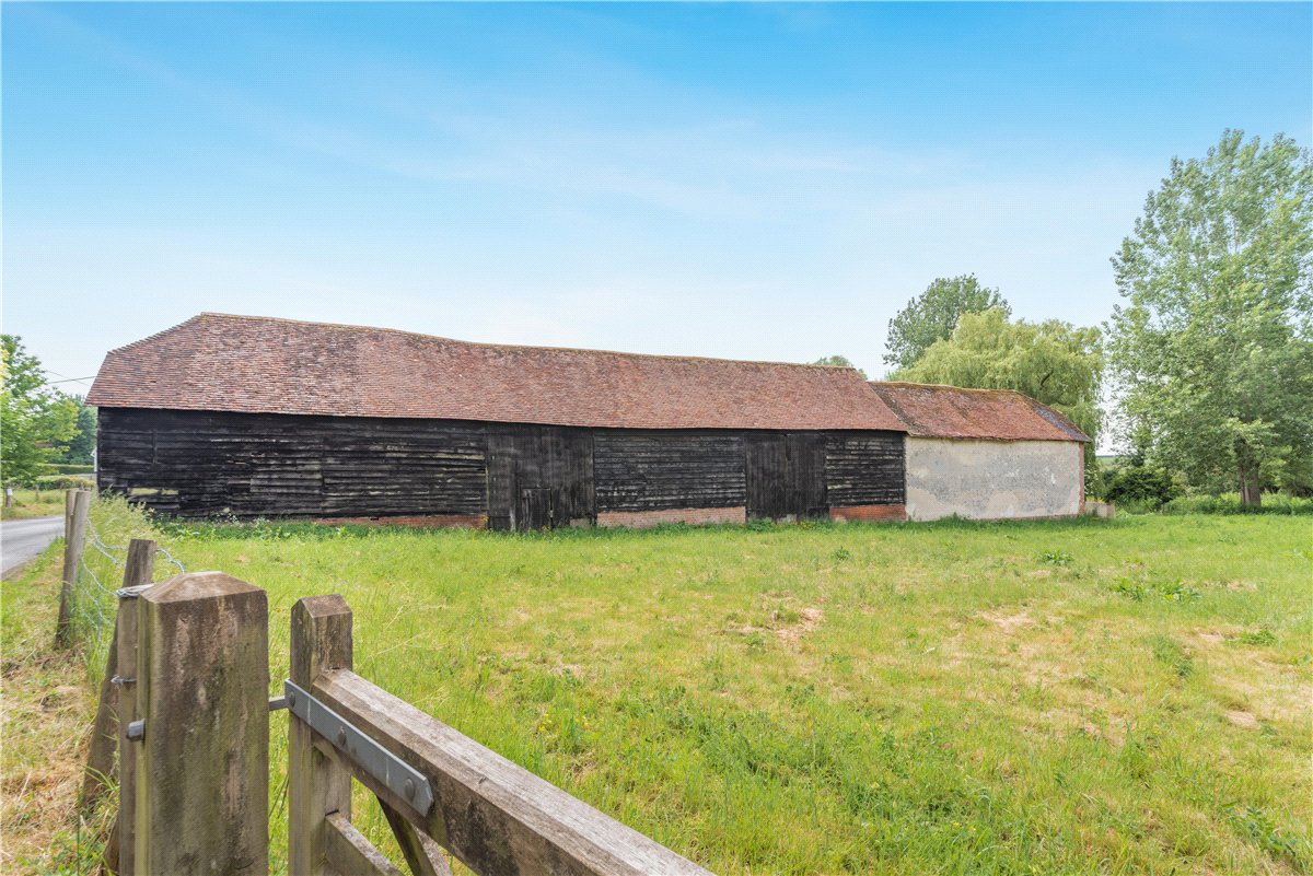 4 bedroom House, Farley Street, Nether Wallop, SO20 - Available, Image 11