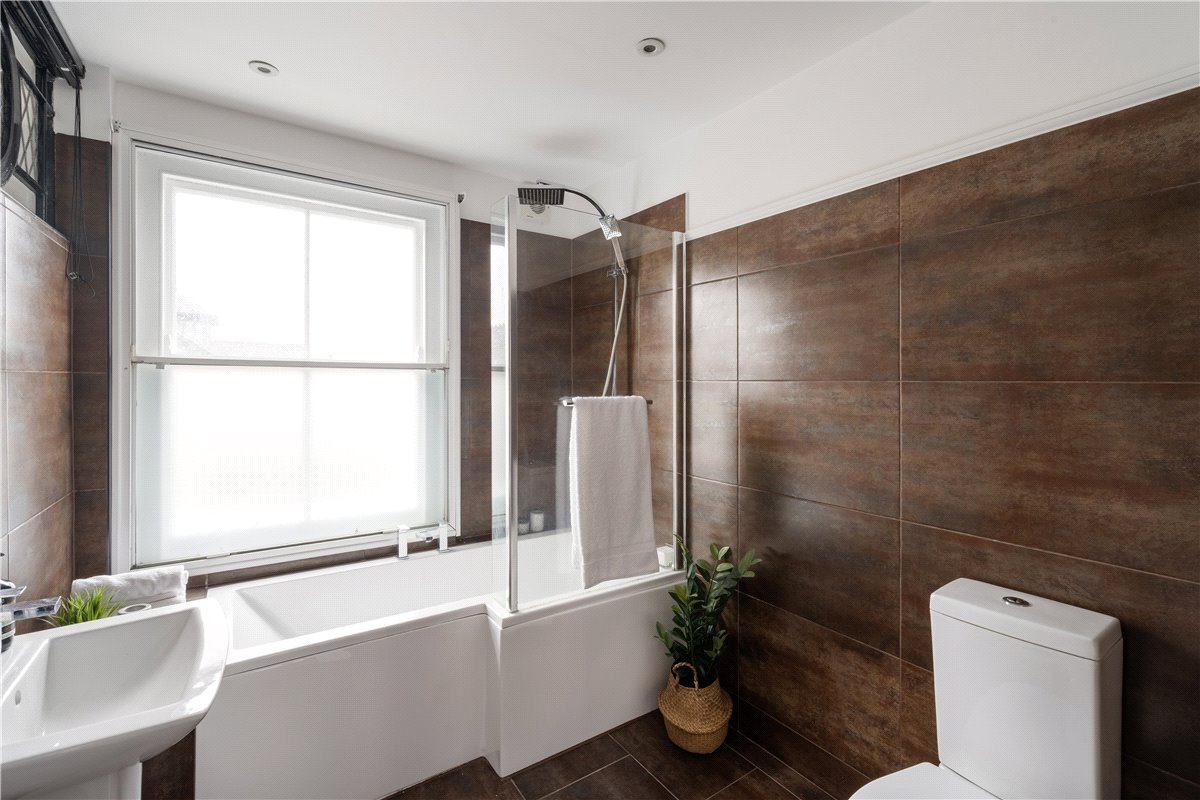 3 bedroom Flat, Trinity Road, Wandsworth Common, SW17 - Sold, Image 10