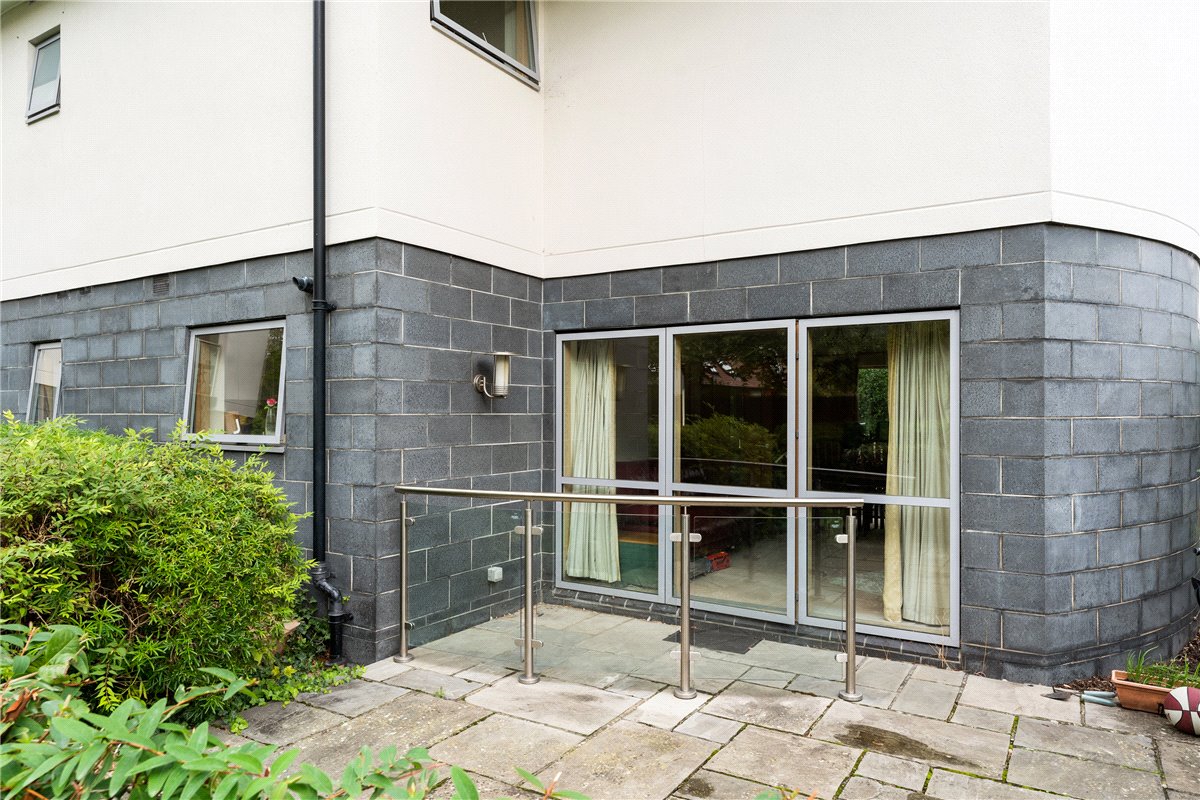 2 bedroom Flat, Queen Ediths Way, Cambridge, CB1 - Sold, Image 12