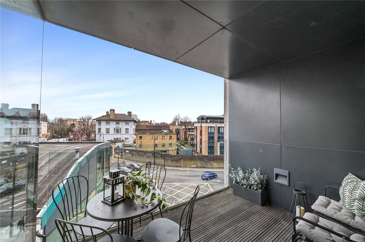 3 bedroom Flat, Oval Road, London, NW1 - Available, Image 5