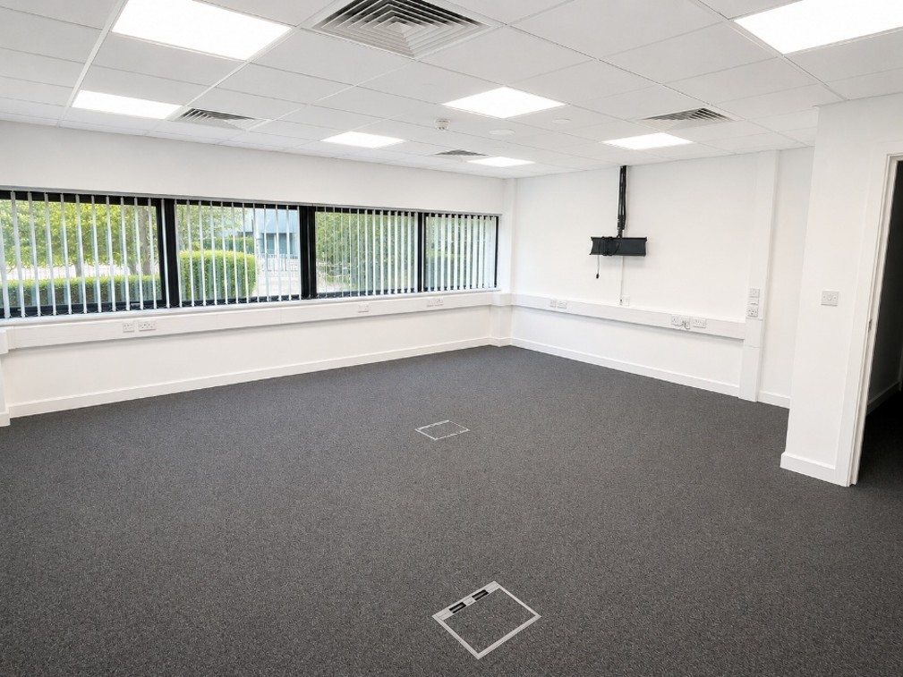 5600 to 11223 Sq Ft, Cowley Road, Cambridge, CB4 - Available, Image 3