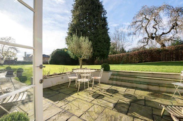 3 bedroom Flat, Allenby House South, Lansdown Road, BA1 - , Image 9