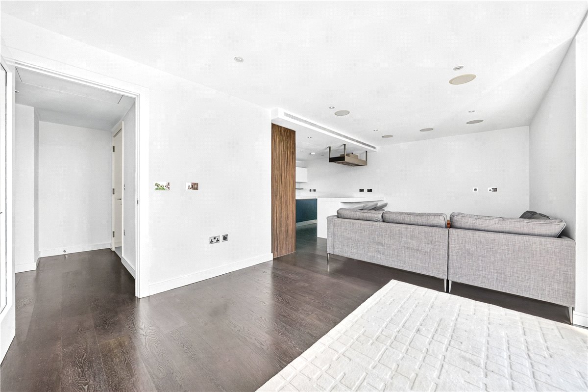 3 bedroom Flat, Gatliff Road, Pimlico, SW1W - Available, Image 11