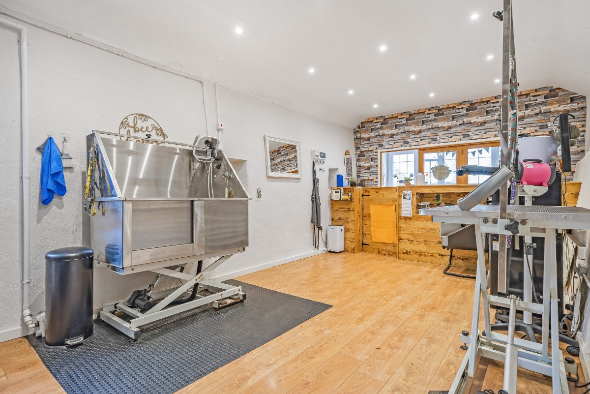 5 bedroom House, Lender Lane, Mullion, TR12 - Available, Image 22