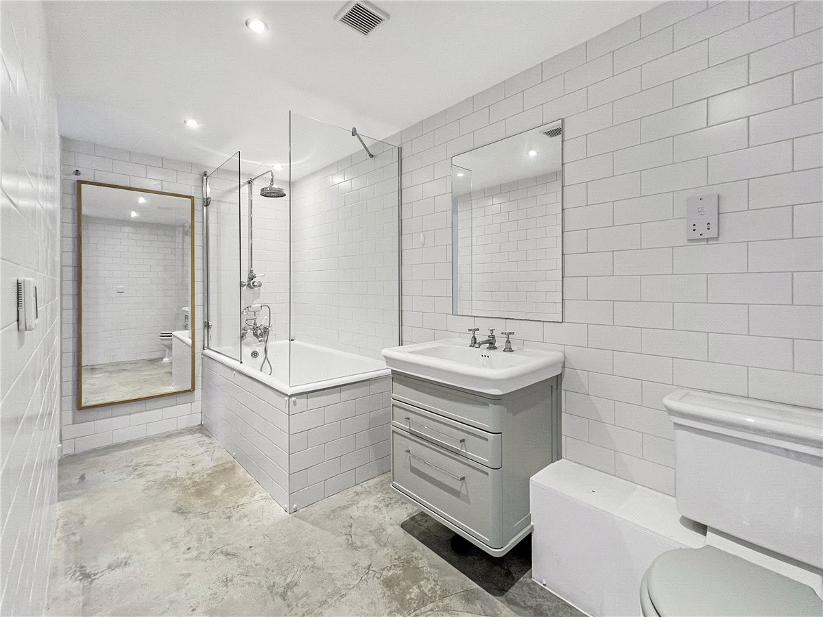 1 bedroom House, North Street, Cambridge, CB4 - Sold STC, Image 3