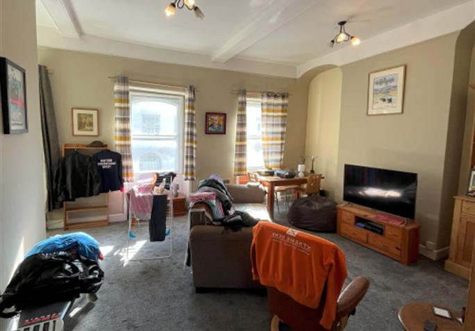 0 to 3953 Sq Ft, 5 & 7 Market Street, Crewkerne, TA18 - Available, Image 1