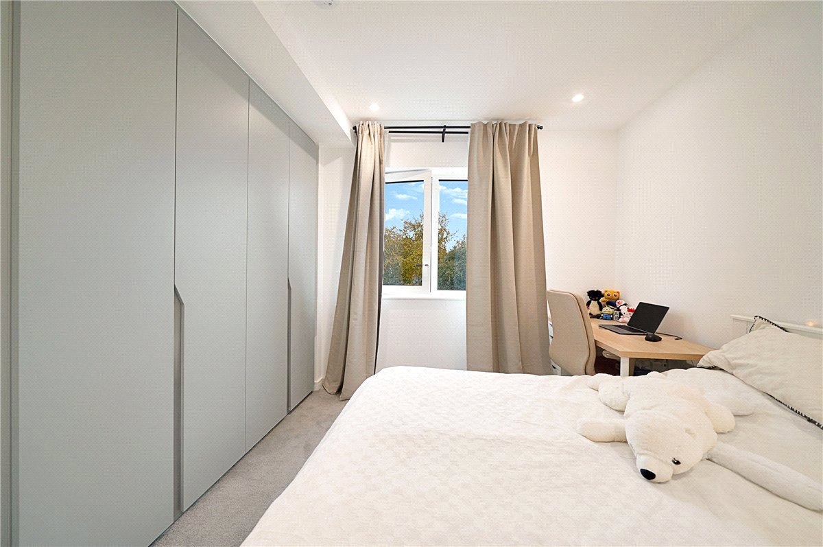 2 bedroom Flat, Tierney Lane, London, W6 - Available, Image 2