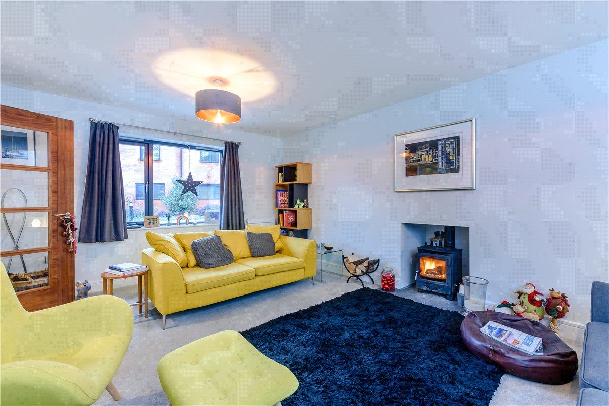 5 bedroom House, Station Drive, Sutton Scotney, SO21 - Sold, Image 4