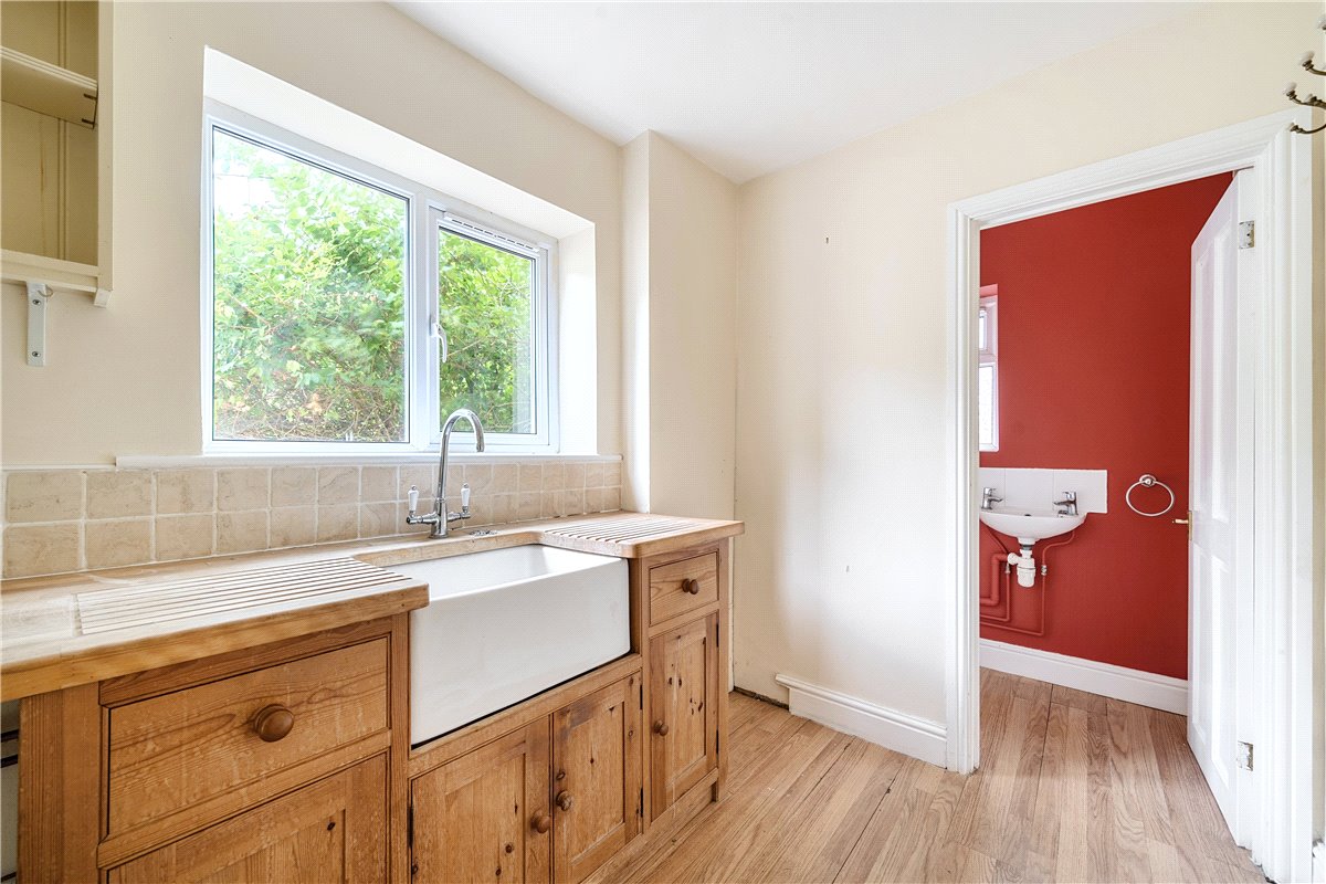 4 bedroom House, Andover Road, Upavon, SN9 - Sold, Image 7