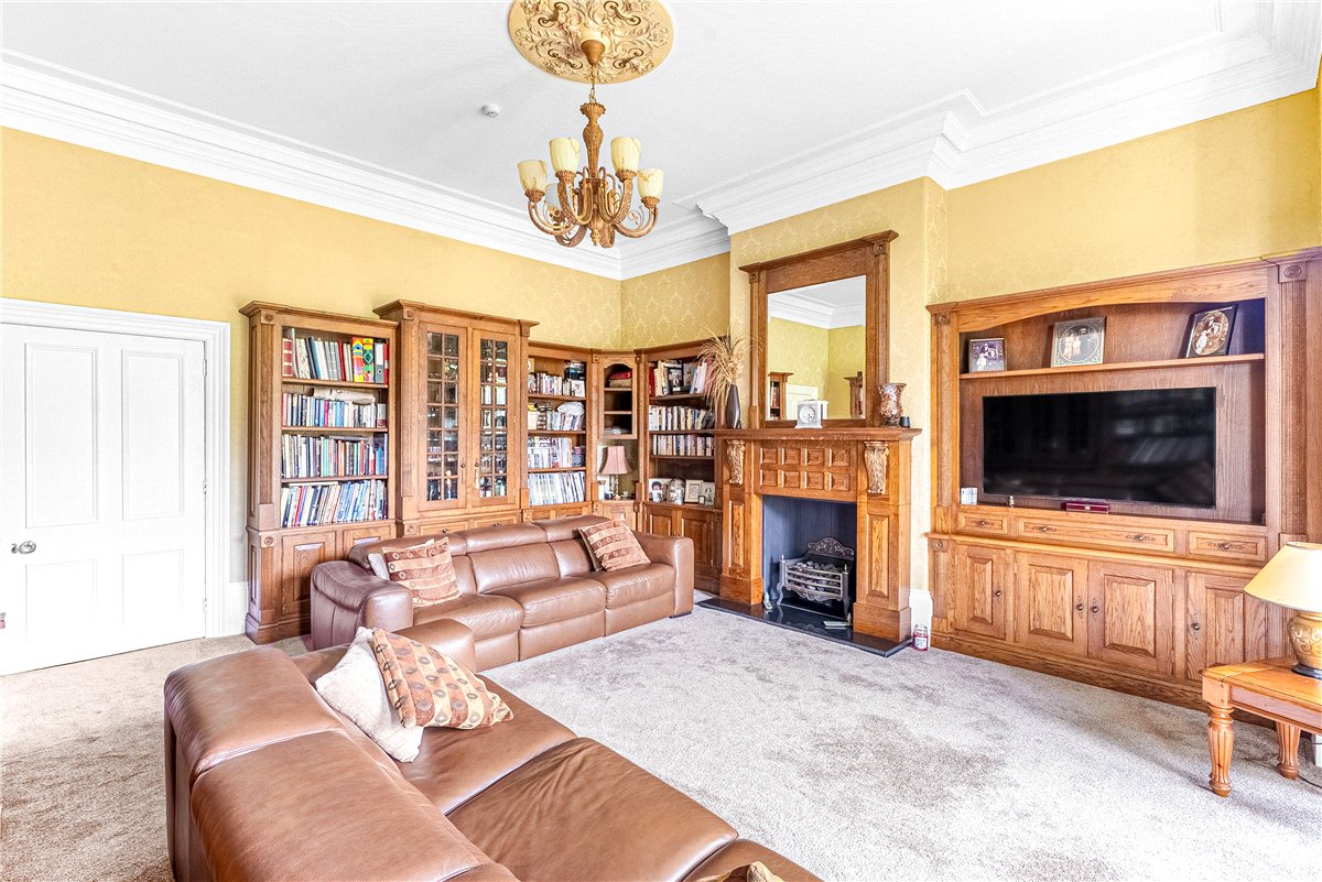 18 bedroom House, Wold Road, Nafferton, YO25 - Available, Image 23