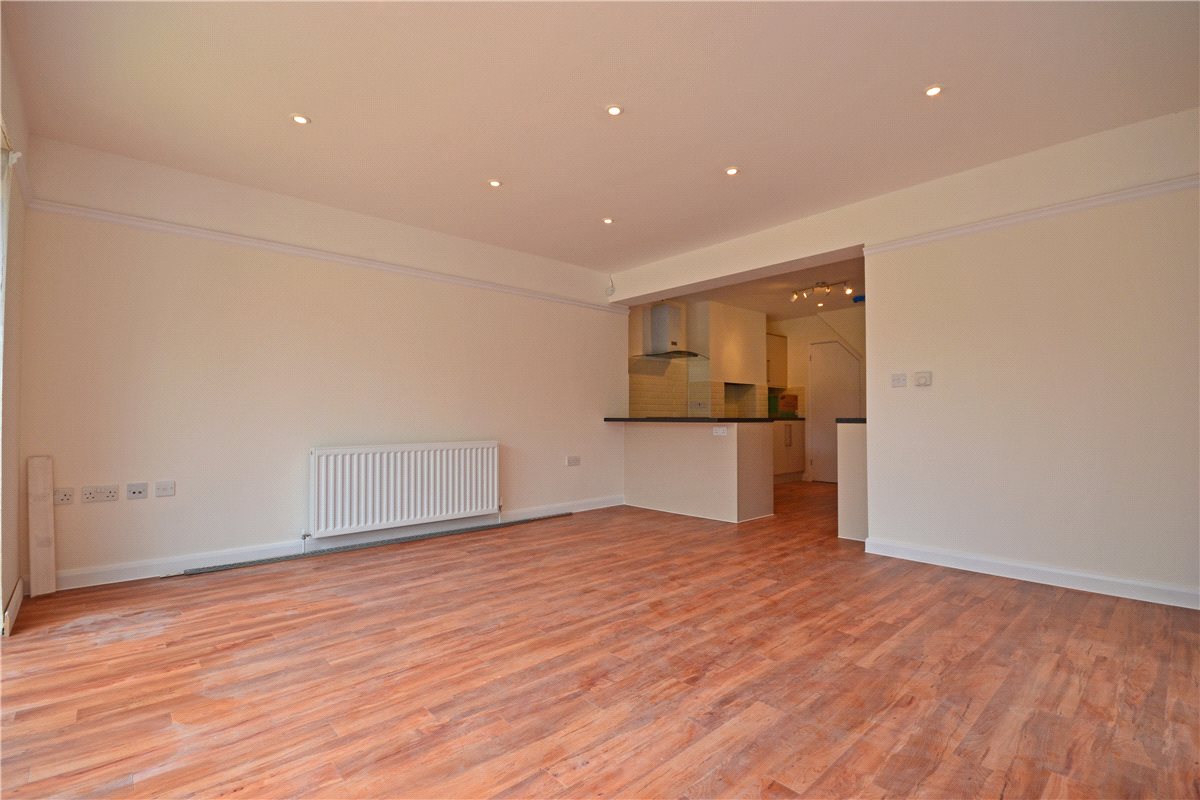 3 bedroom House, Kings Hedges Road, Cambridge, CB4 - , Image 6