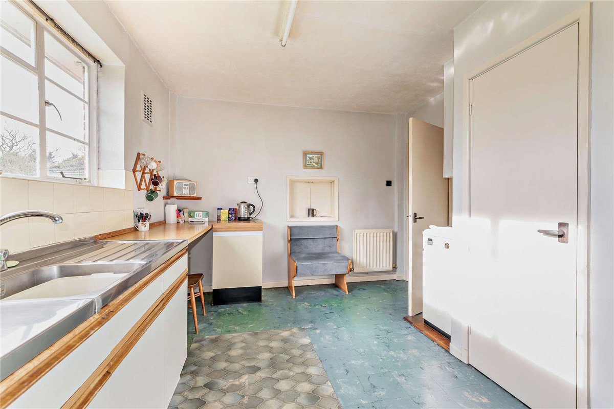 2 bedroom Bungalow, Crookham Common Road, Crookham, RG19 - Sold STC, Image 2