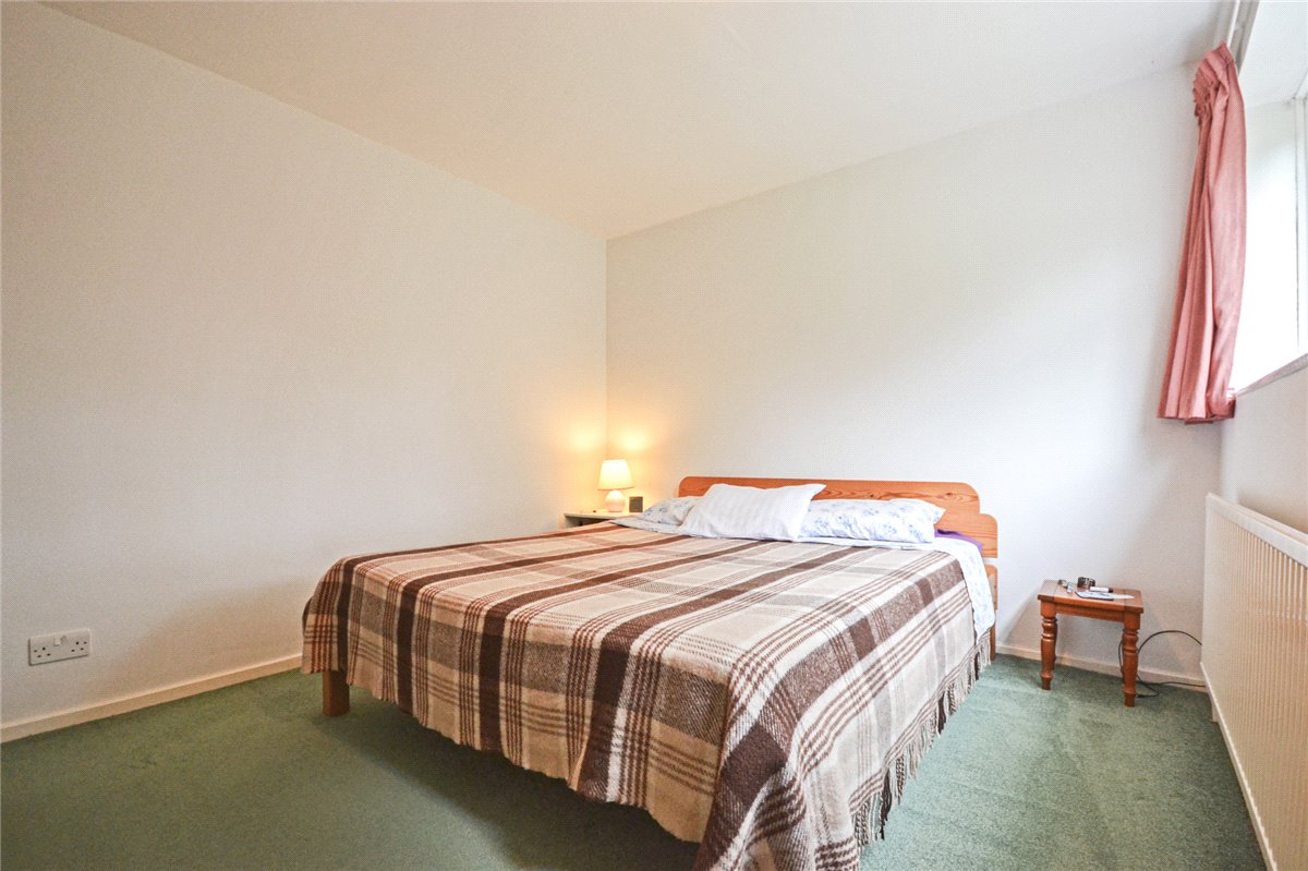 3 bedroom Flat, Lingholme Close, Cambridge, CB4 - Sold, Image 6