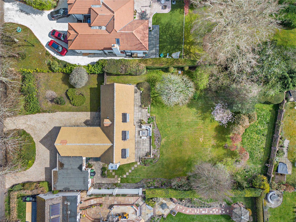 4 bedroom House, Garden Close Lane, Newbury, RG14 - Available, Image 12