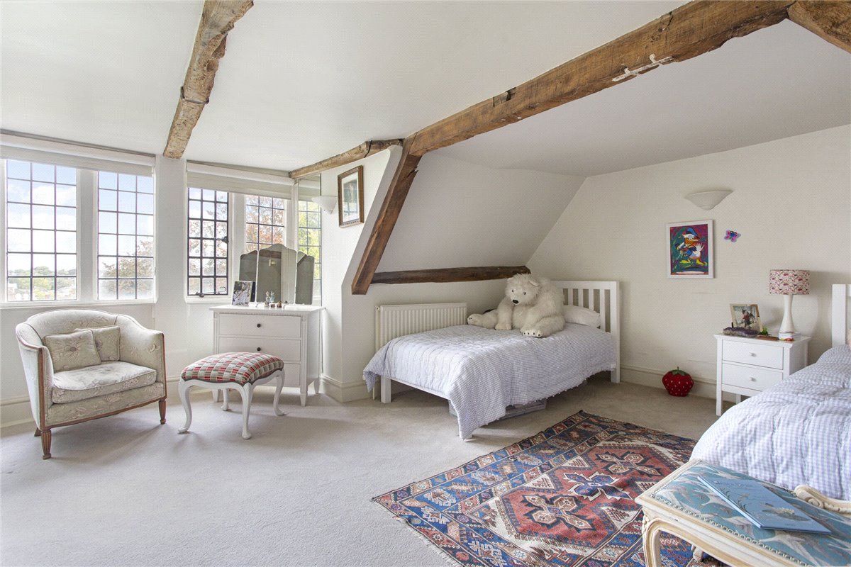 6 bedroom House, The Green, Calne, SN11 - Sold, Image 7