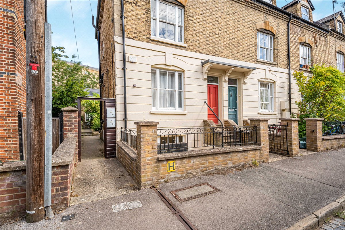 1 bedroom House, Walton Crescent, Oxford, OX1 - , Image 10