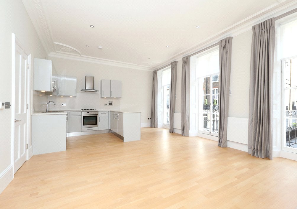 1 bedroom Flat, Seymour Street, Marylebone, W1H - Available