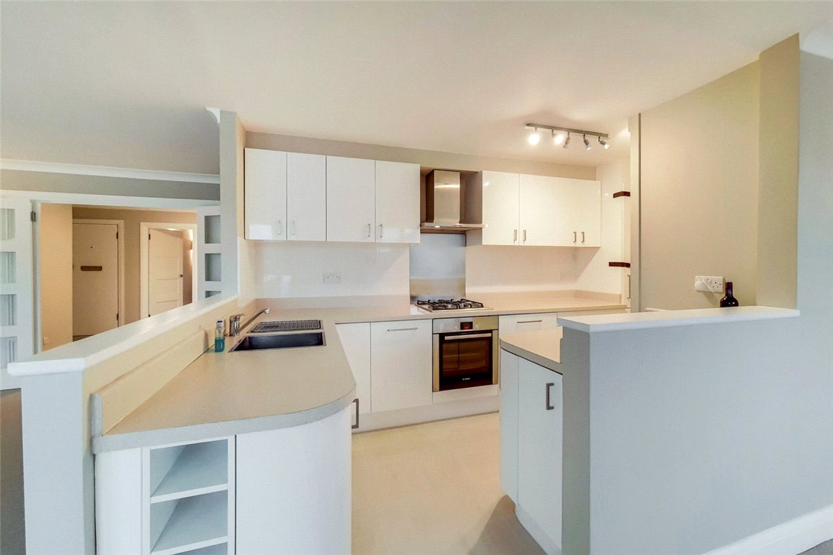2 bedroom Flat, The Terrace, Barnes, SW13 - Available, Image 7