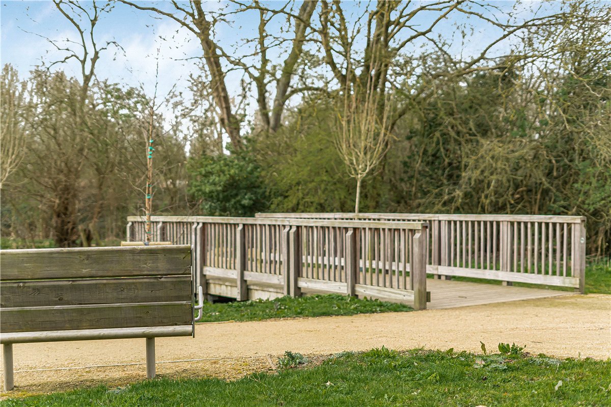 3 bedroom Flat, Munda Way, Oxford, OX2 - Let Agreed, Image 17