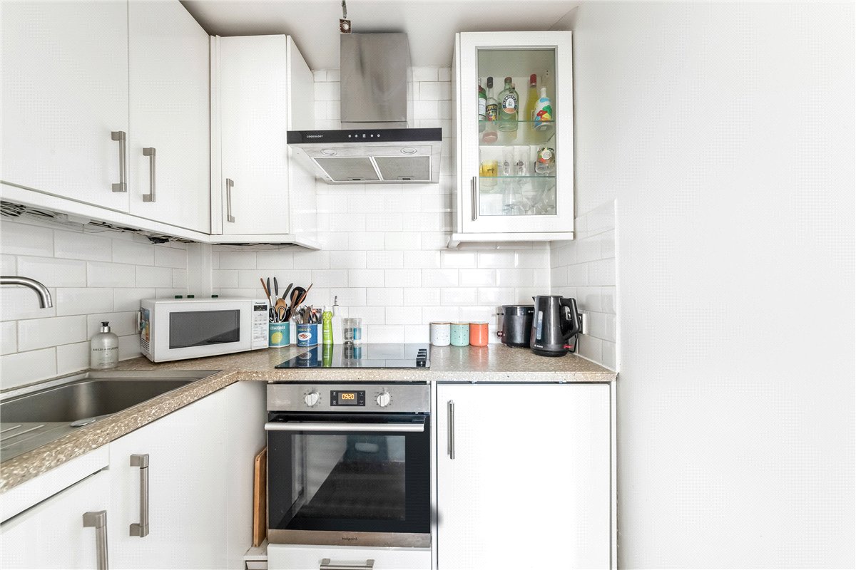 1 bedroom Flat, Beechcroft Road, London, SW17 - Available, Image 5