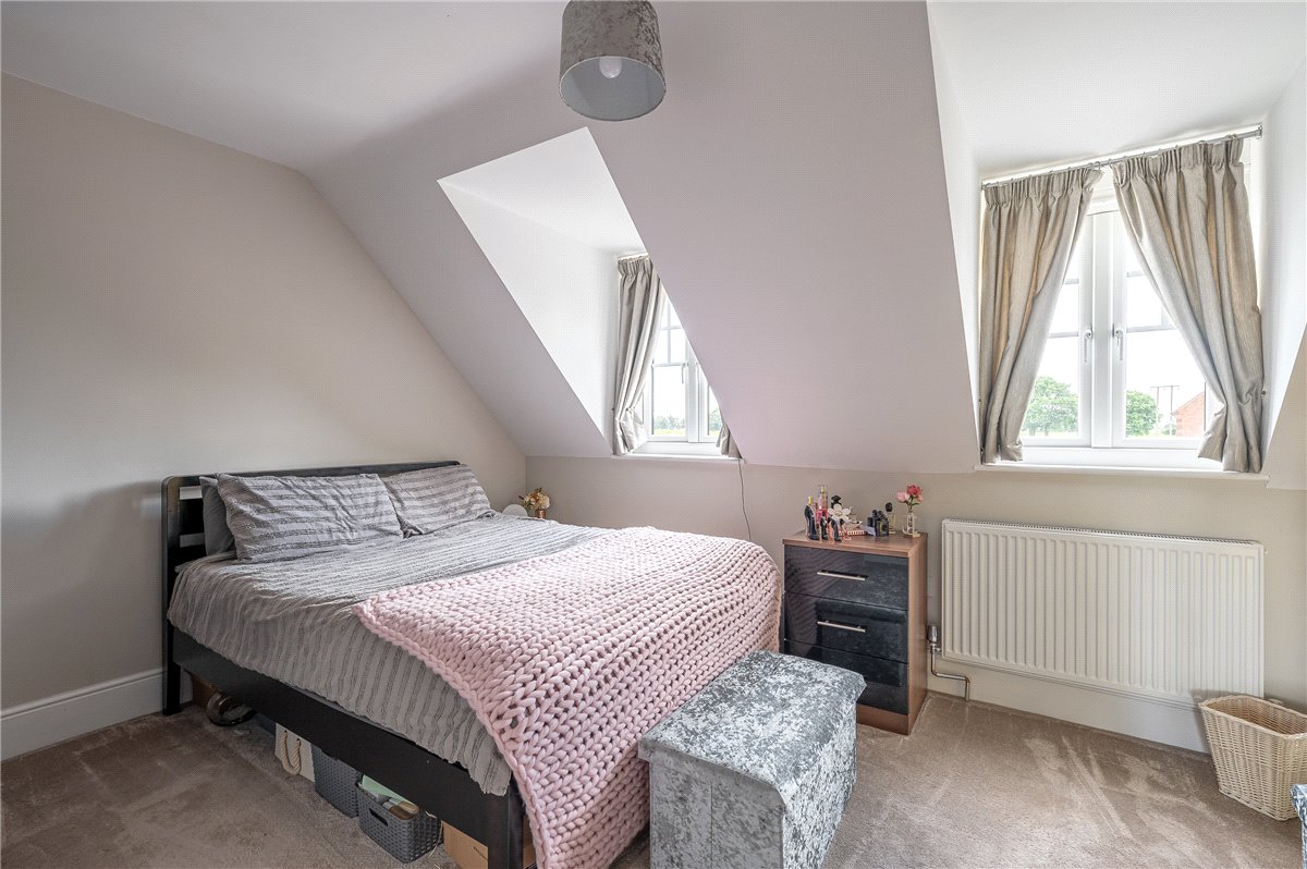 6 bedroom House, Selby Road, Riccall, YO19 - Available, Image 16