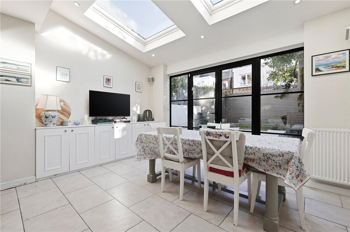 6 bedroom House, Delaford Street, London, SW6 - Available, Image 25