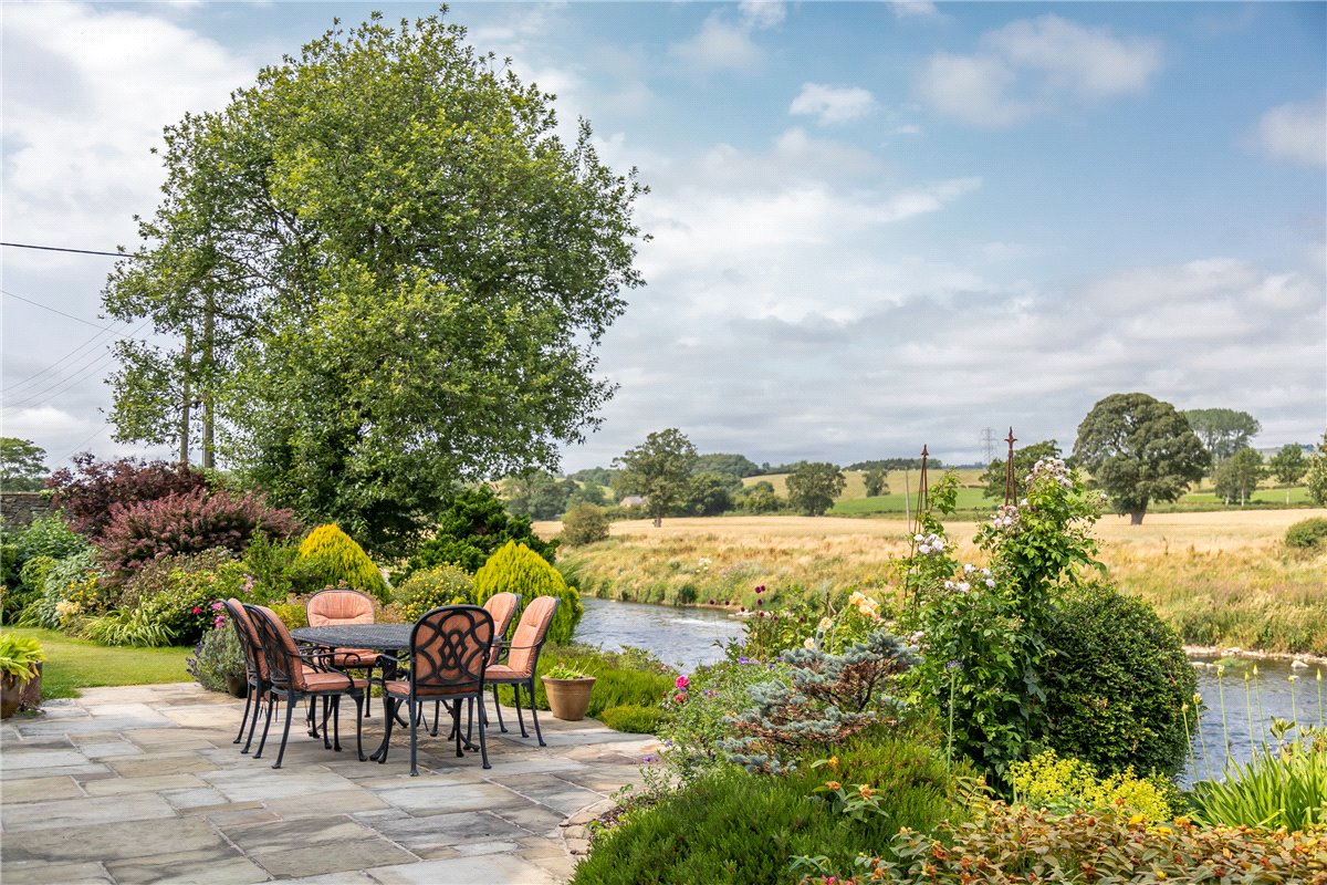 6 bedroom House, Osbaldeston, Near Blackburn, BB2 - Available, Image 12