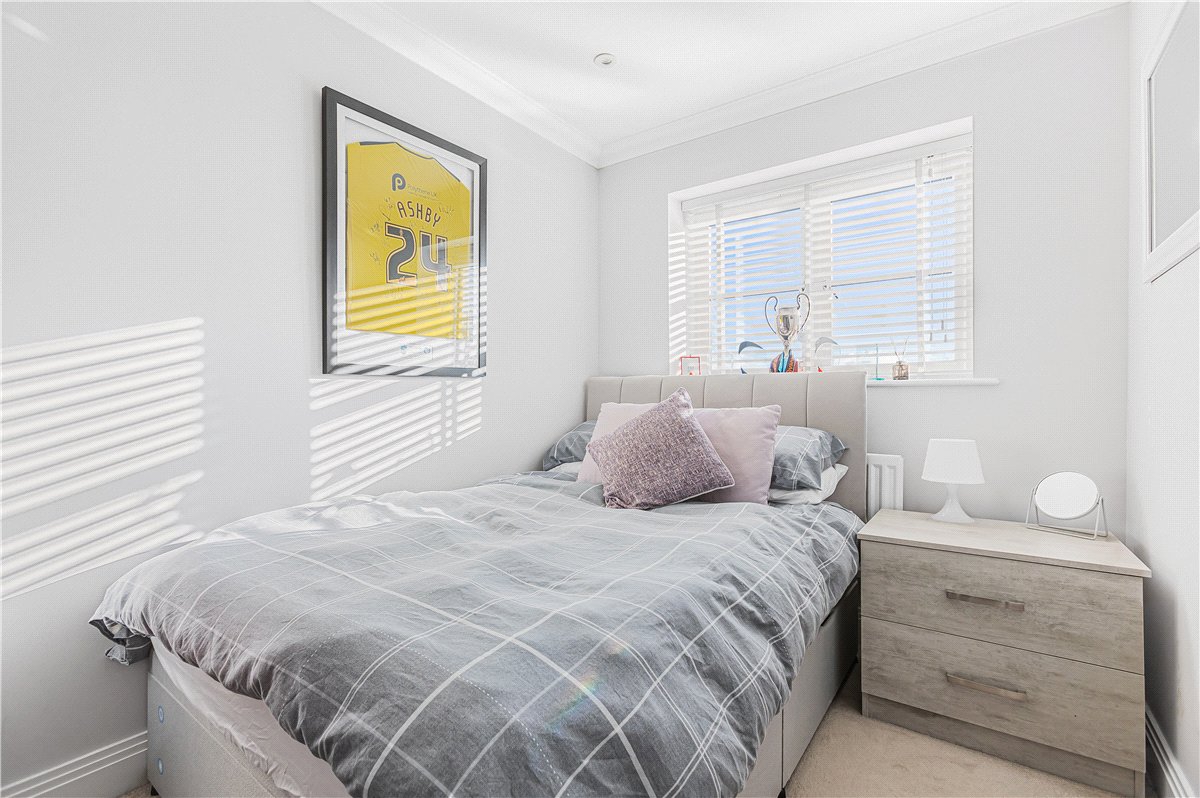3 bedroom House, Couling Close, Yarnton, OX5 - Available, Image 10