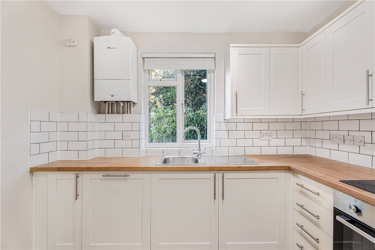 1 bedroom Flat, Walton Crescent, Oxford, OX1 - Available, Image 7