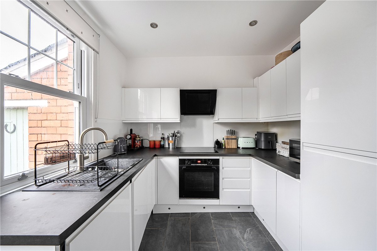 2 bedroom House, Excelsior Street, Bath, BA2 - Sold, Image 2