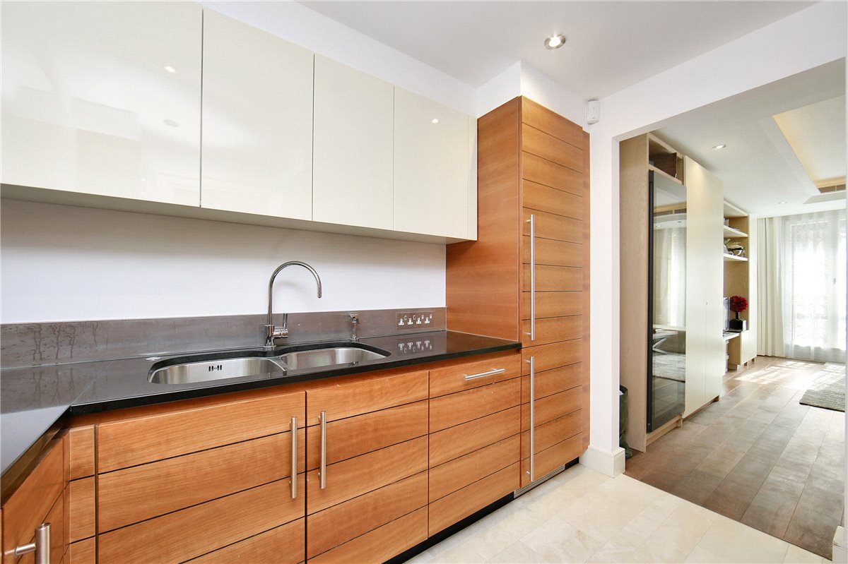 1 bedroom Flat, Lancelot Place, Knightsbridge, SW7 - Available, Image 3