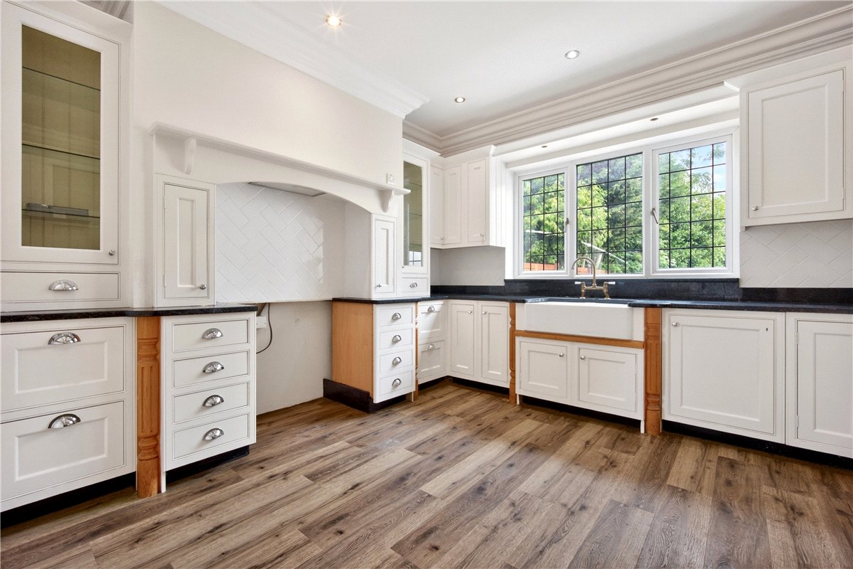 5 bedroom House, Hale Road, Hale Barns, WA15 - Let Agreed, Image 5