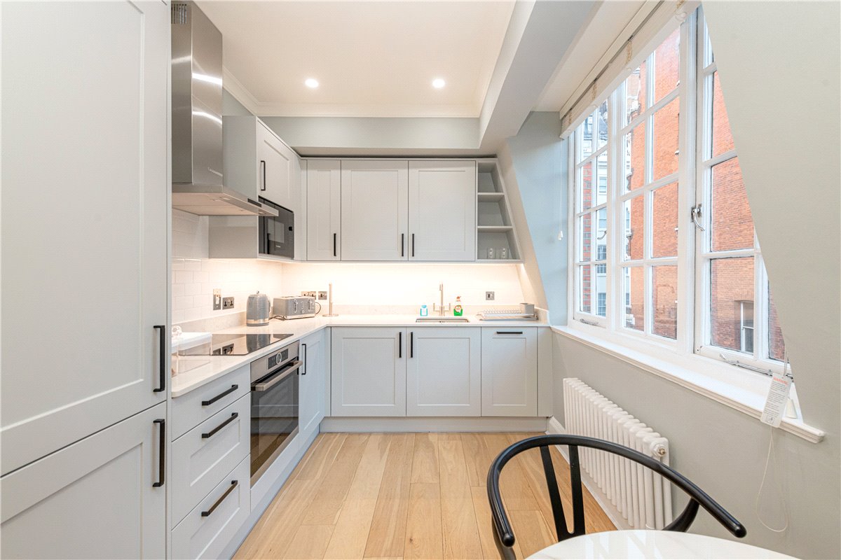 1 bedroom Flat, Woods Mews, Mayfair, W1K - Available, Image 11