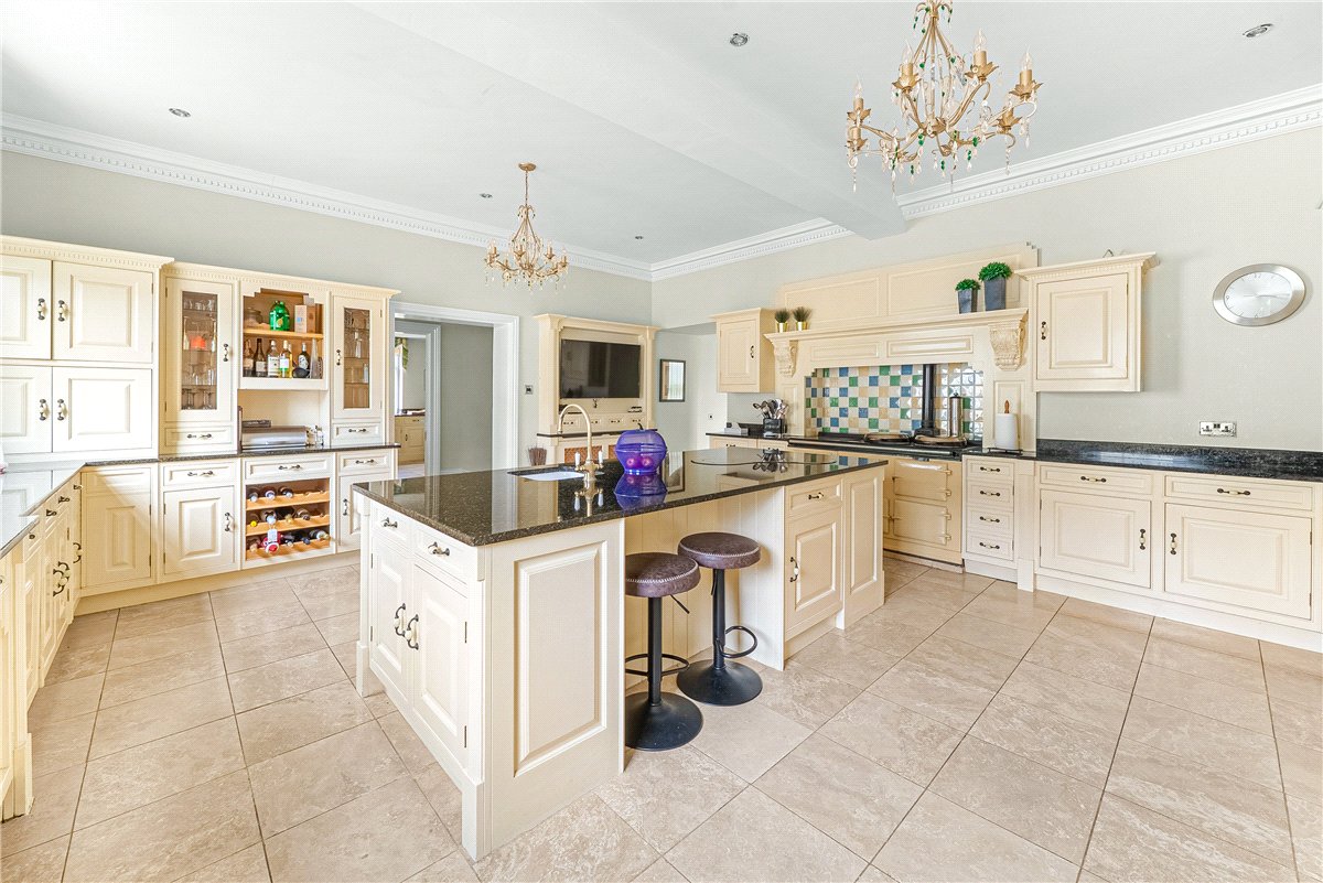 18 bedroom House, Wold Road, Nafferton, YO25 - Available, Image 13