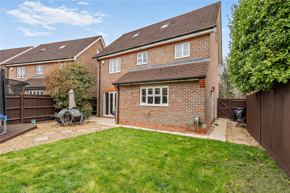 6 bedroom House, Dorneywood Way, Newbury, RG14 - Sold STC, Image 20