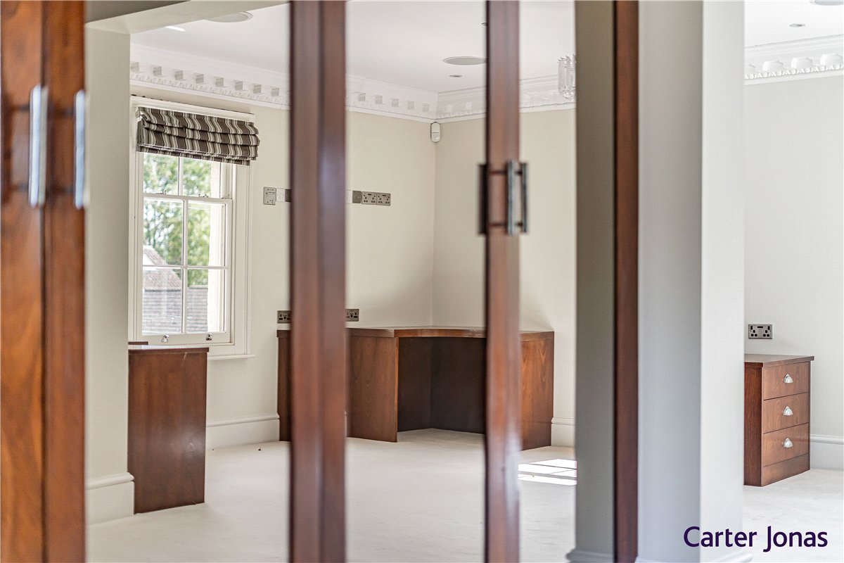 6 bedroom House, Thicket Road, Houghton, PE28 - Available, Image 15