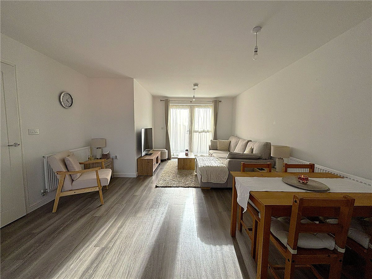 2 bedroom Flat, Stonyfield Road, Whiteley, PO15 - , Image 1