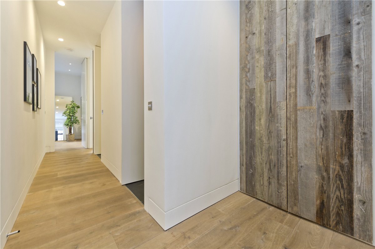 2 bedroom Flat, Great Titchfield Street, London, W1W - Available, Image 23