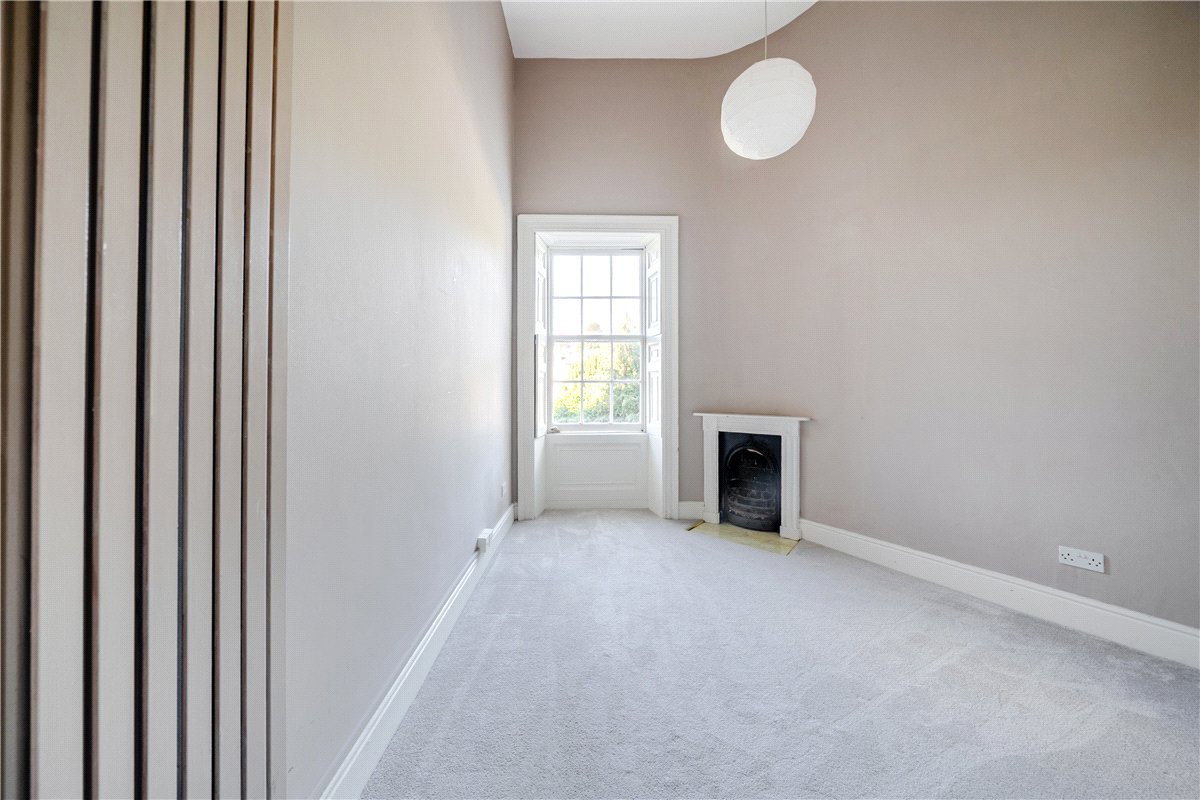 2 bedroom Flat, Park Street, Bath, BA1 - Available, Image 3
