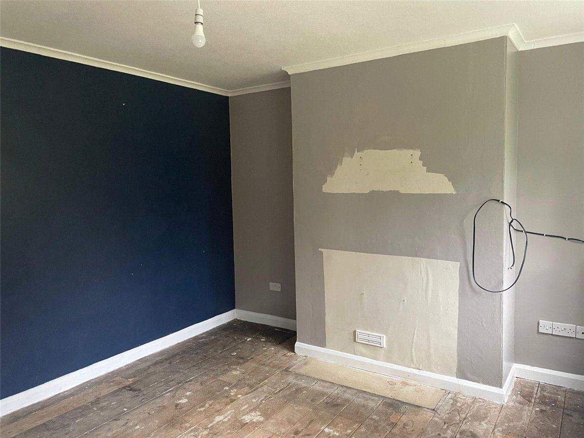 3 bedroom House, Beckhampton Road, Avebury Trusloe, SN8 - Sold STC, Image 8