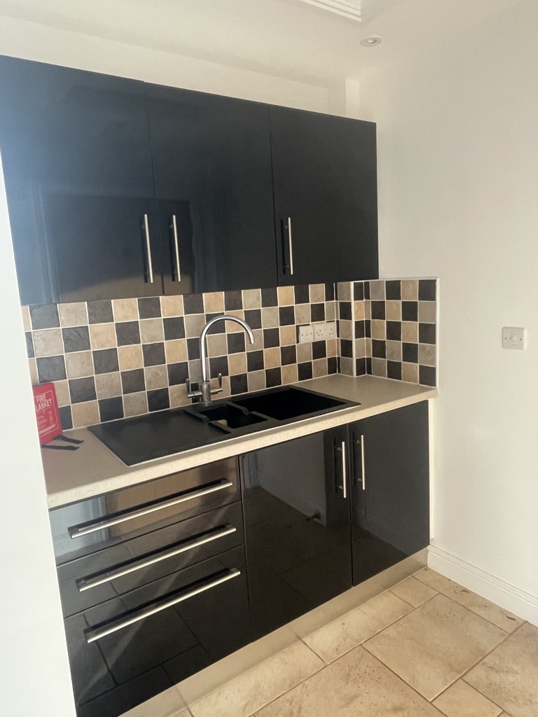 632 Sq Ft, The Barn Kirtlington Business Centre, Kidlington, OX5 - Available, Image 2