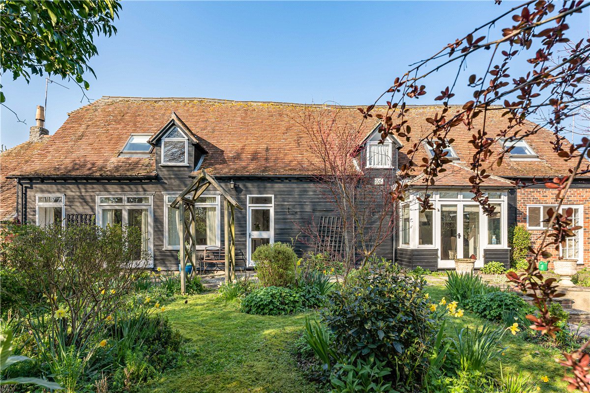 4 bedroom Barn Conversion, Ashfields Lane, East Hanney, OX12 - Available, Image 1