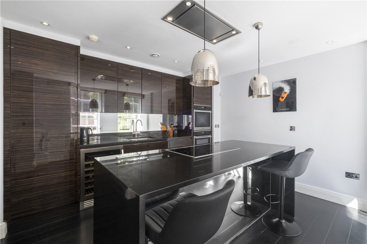 1 bedroom Flat, Eccleston Street, Pimlico, SW1W - Available, Image 1