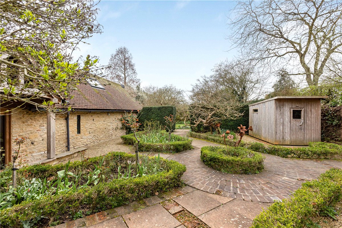5 bedroom Barn Conversion, Great Haseley, , OX44 - Available, Image 29