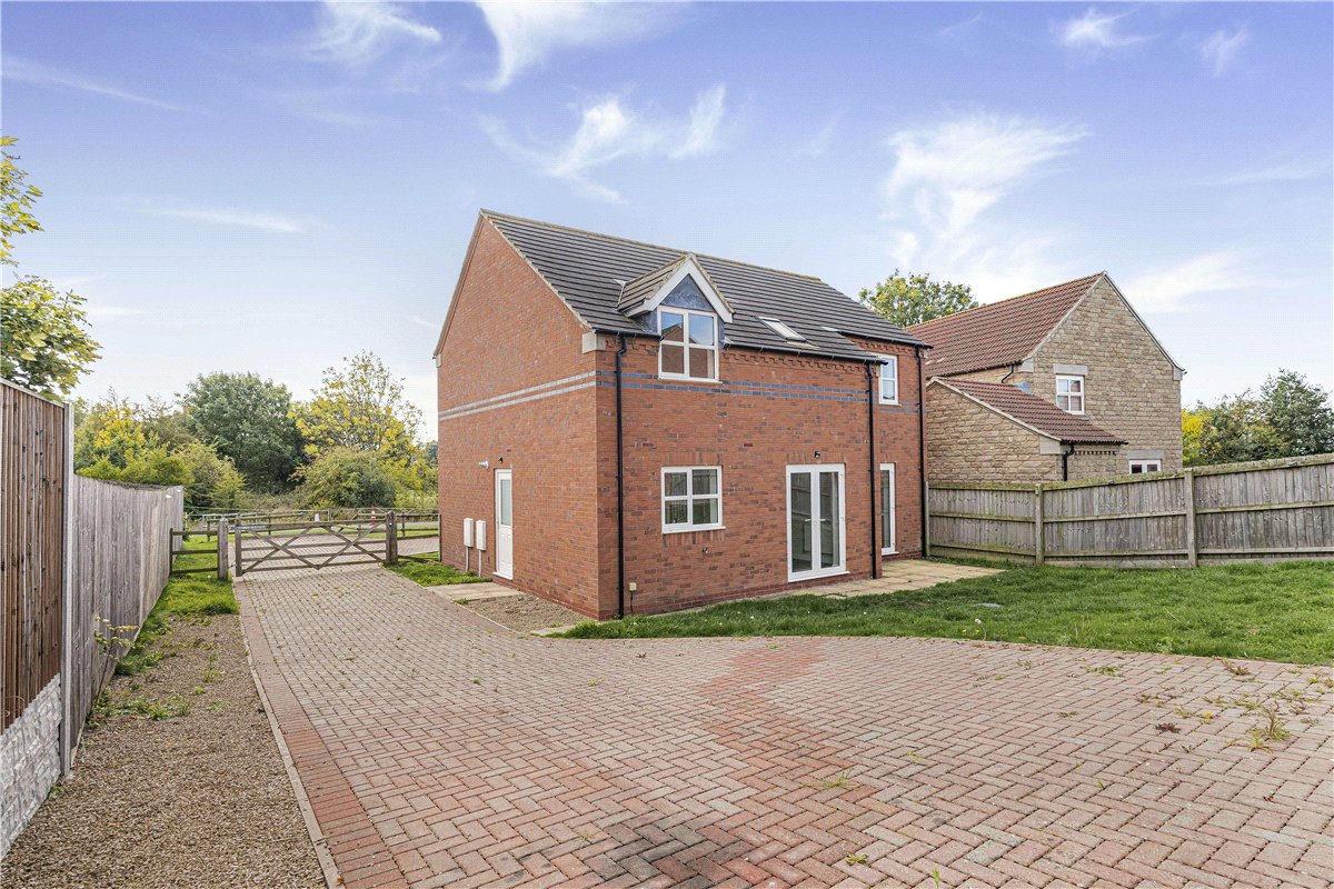 4 bedroom House, Thurgaton Way, Newton, DE55 - Let Agreed, Image 7