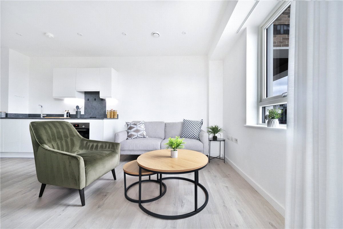 1 bedroom Flat, Heartwell Avenue, London, E16 - Available, Image 3